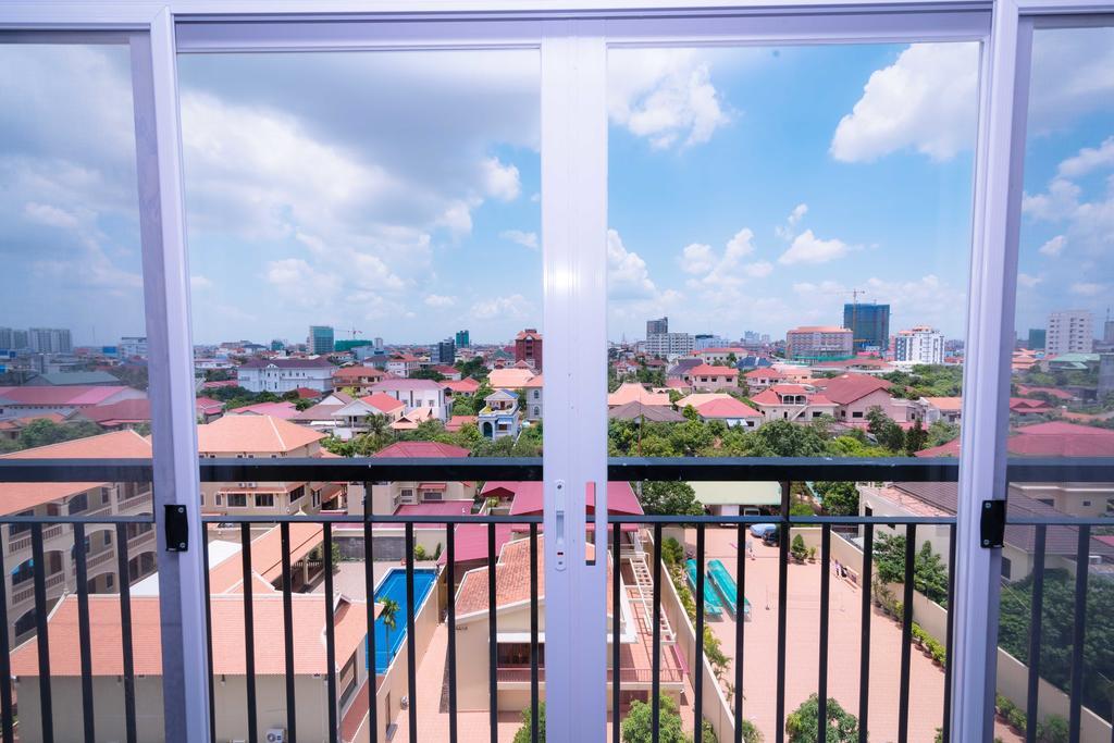 Sun Apartment Phnom Penh Exterior photo
