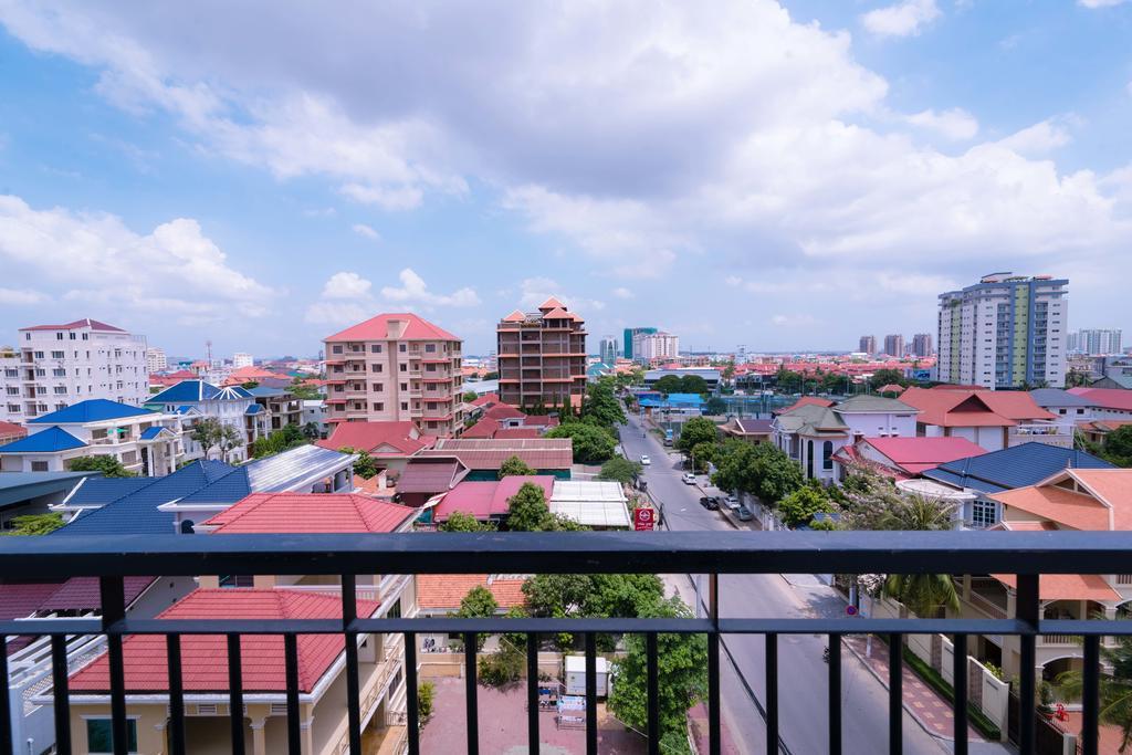 Sun Apartment Phnom Penh Exterior photo